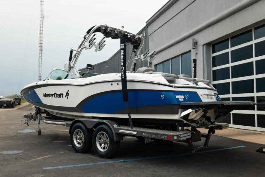 2016-mastercraft-x46-137730-image1.webp