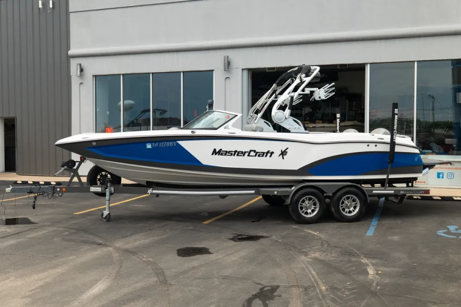 2016-mastercraft-x46-137730-image2.webp