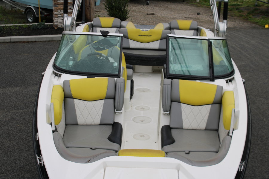 2015-mastercraft-x46-137748-image10