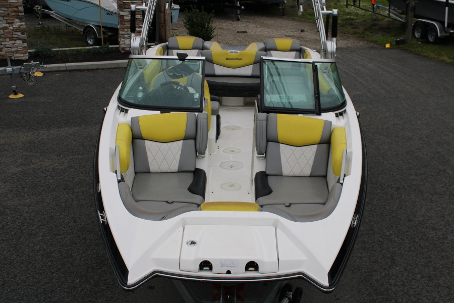 2015-mastercraft-x46-137748-image12