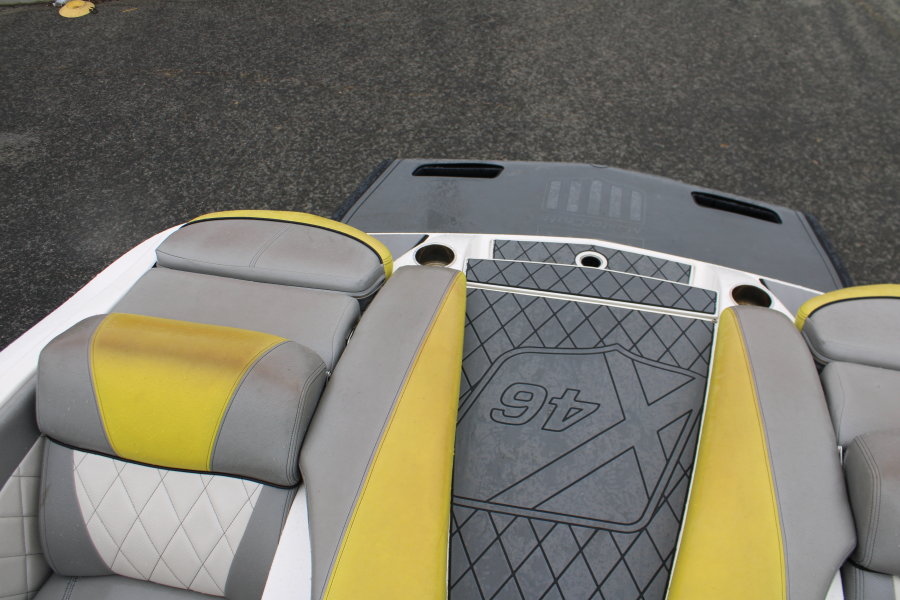 2015-mastercraft-x46-137748-image17