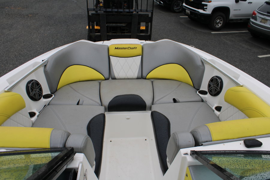 2015-mastercraft-x46-137748-image18