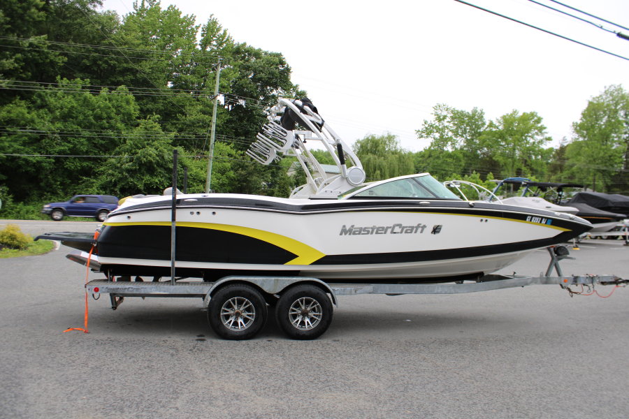 2015-mastercraft-x46-137748-image6