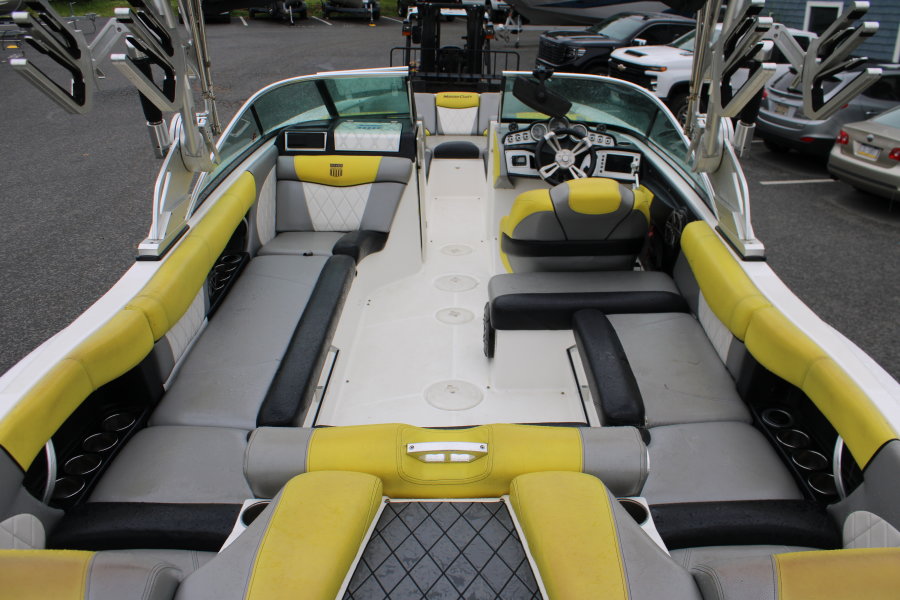 2015-mastercraft-x46-137748-image7