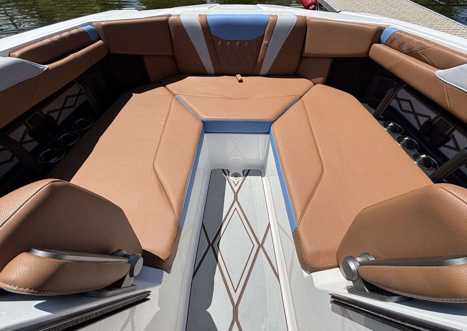 2026 Malibu M230