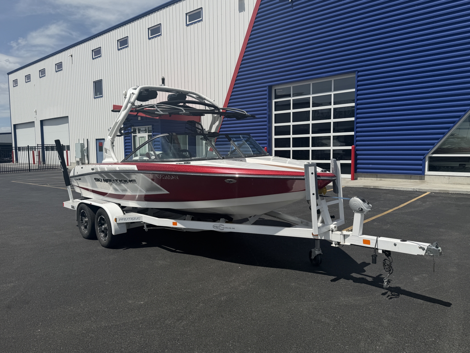 2017 Nautique 200