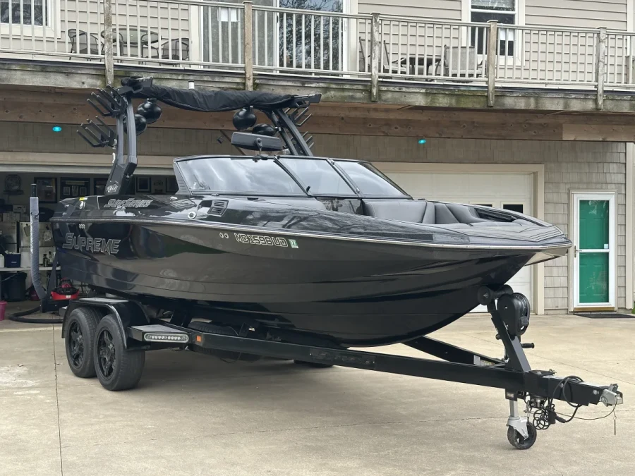 2017 Supreme Boats S211 for sale in Lawton, Michigan