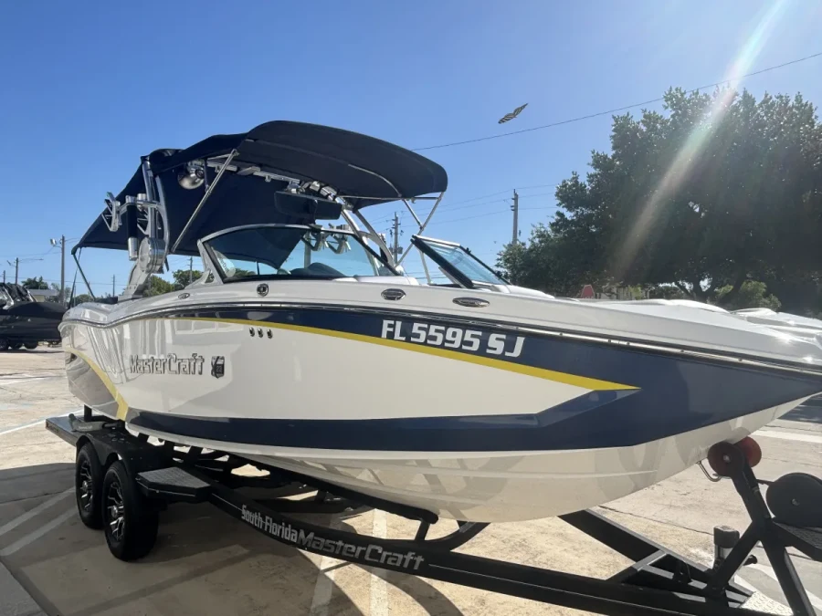 2015 Mastercraft Boats X23 for sale in boynton beach, Florida