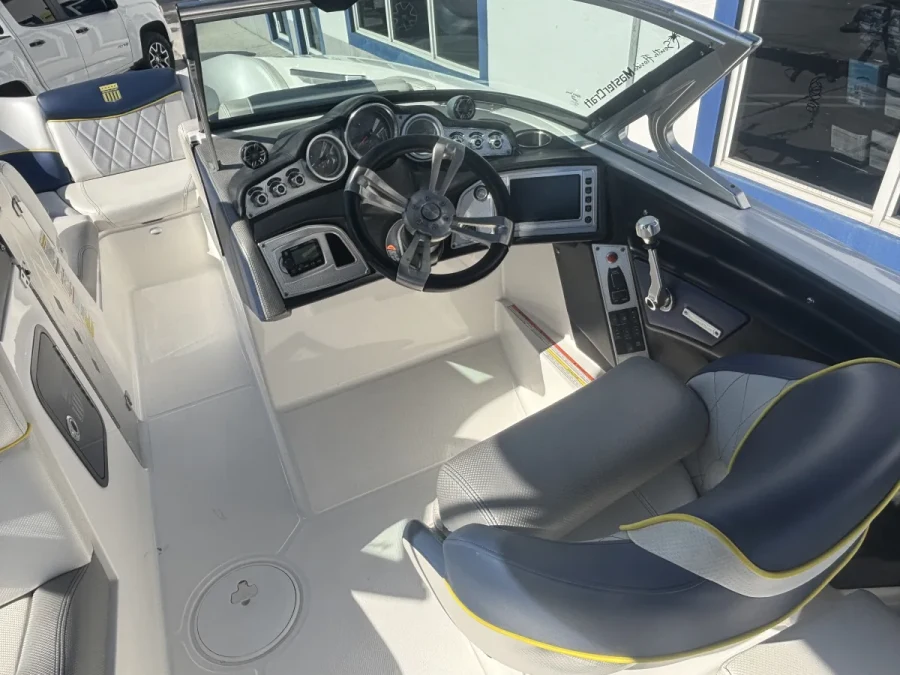 2015 Mastercraft Boats X23 for sale in boynton beach, Florida