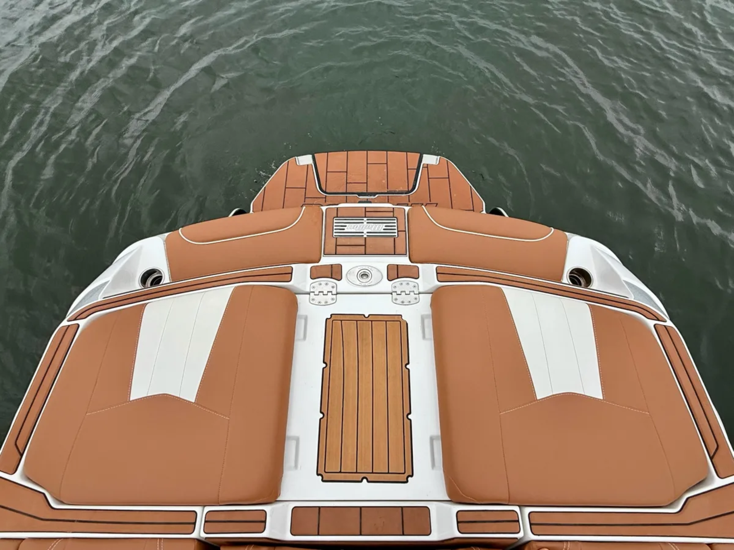 2023 Malibu 24 MXZ