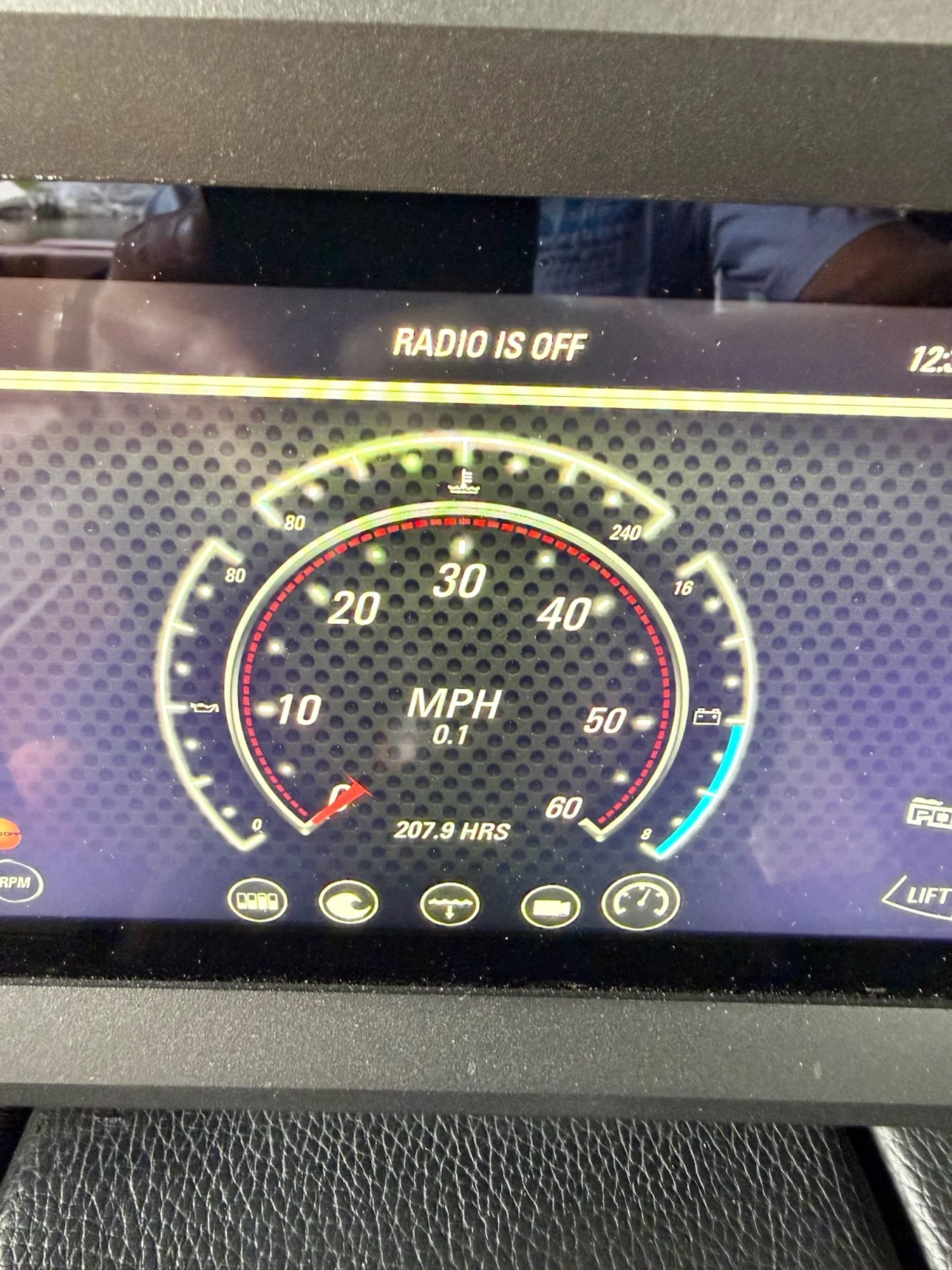 2023 Malibu 24 MXZ