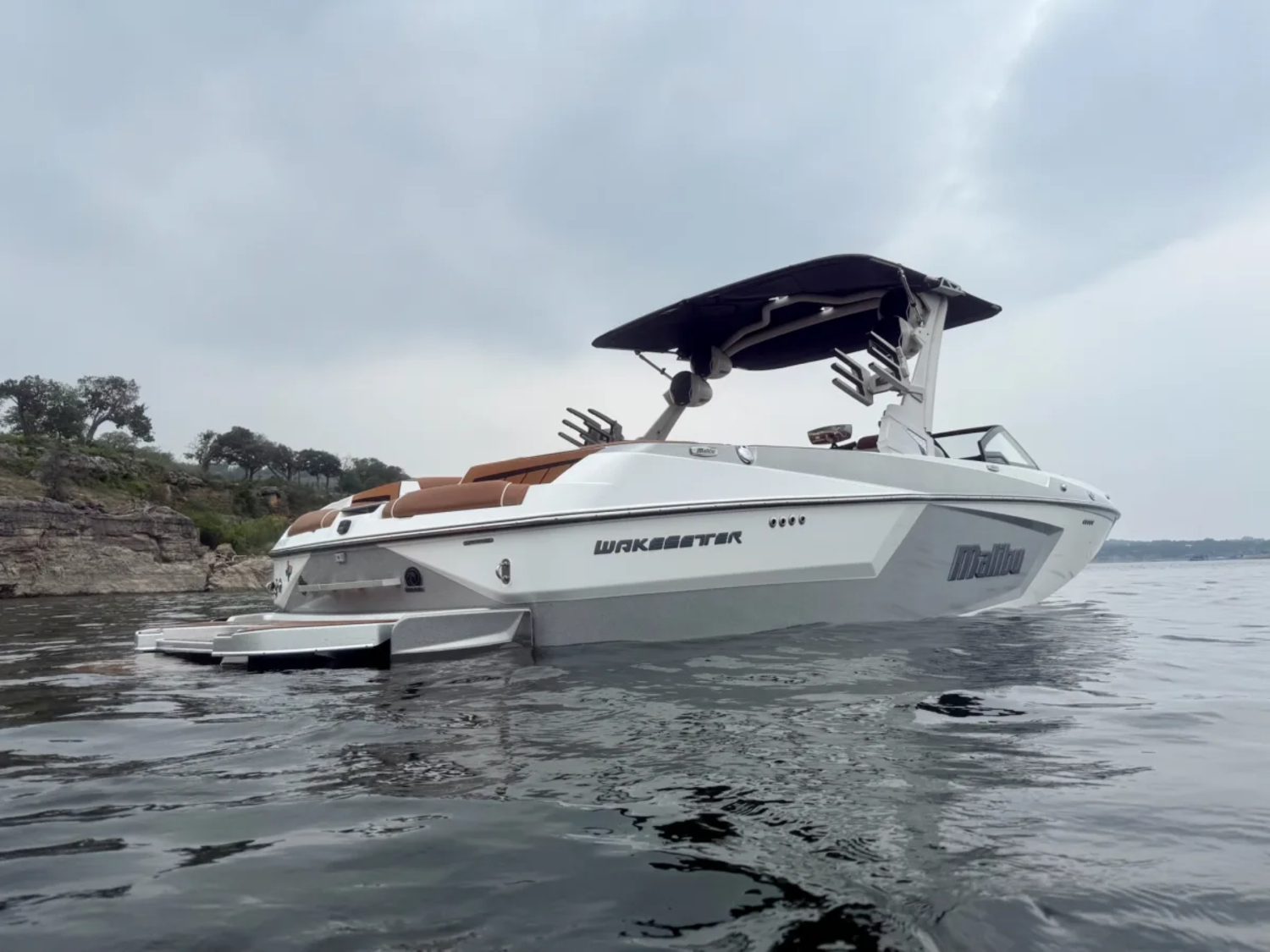 2023 Malibu 24 MXZ