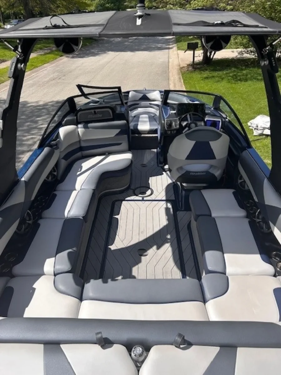 2017 Malibu Boats Wakesetter 23 LSV for sale in Indianapolis, Indiana