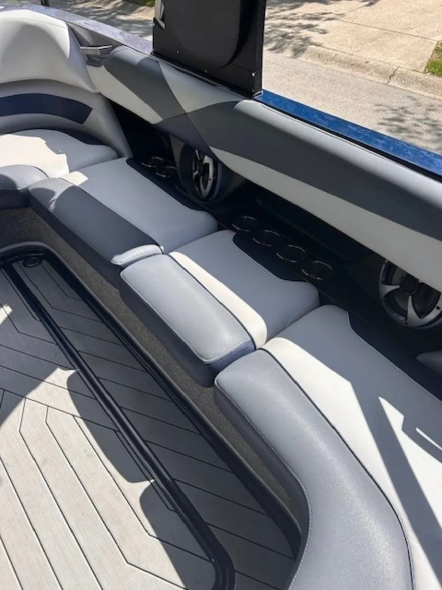 2017 Malibu Boats Wakesetter 23 LSV for sale in Indianapolis, Indiana