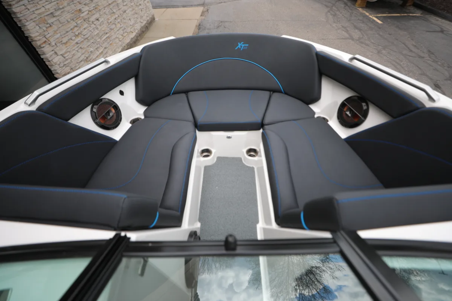 2018 Mastercraft XT22 - New Arrival!! Low Hours 