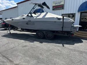 2023 Axis A24 Icon