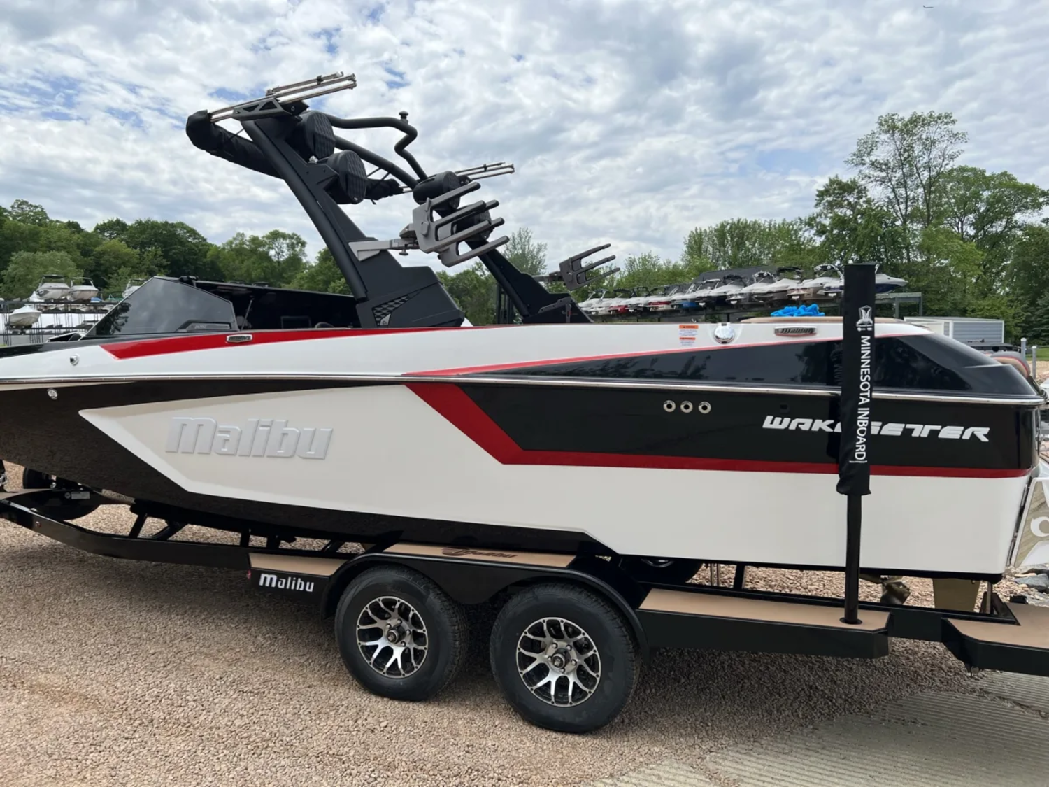 2022 Malibu Boats Wakesetter 24 MXZ