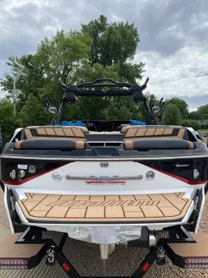 2022 Malibu Boats Wakesetter 24 MXZ for sale in Wayzata, Minnesota