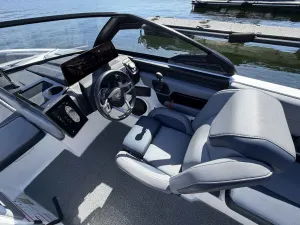 2025-malibu-wakesetter-22-lsv-130850-image13