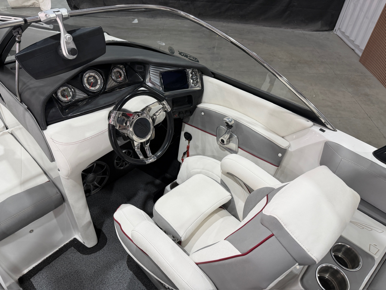 2013 TIGE Z3