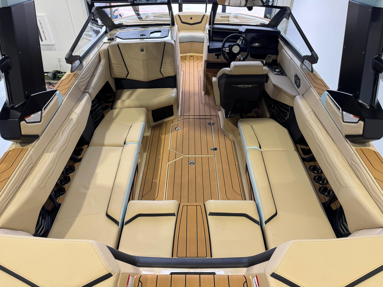 2026 Nautique Super Air Nautique G23