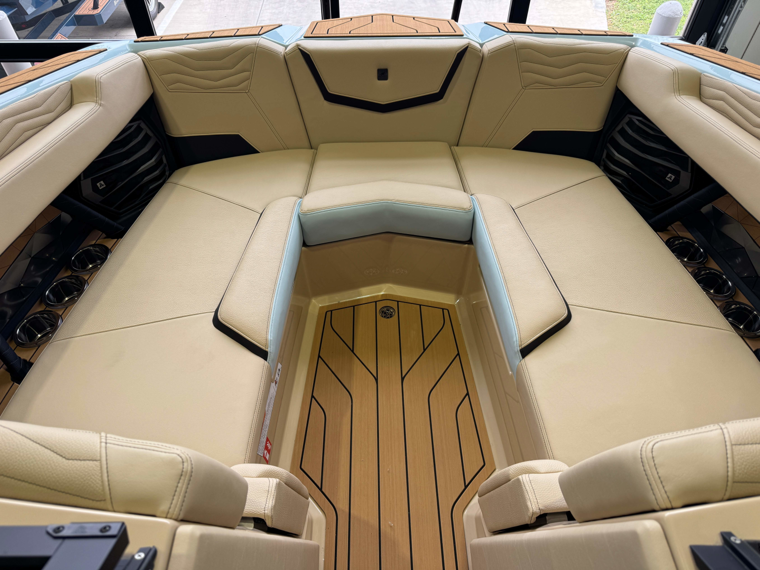 2026 Nautique Super Air Nautique G23