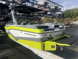 2024 Malibu 22 LSV Icon