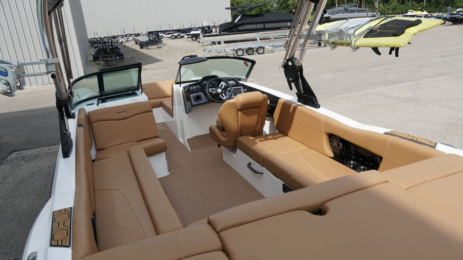 2021 MasterCraft NXT24