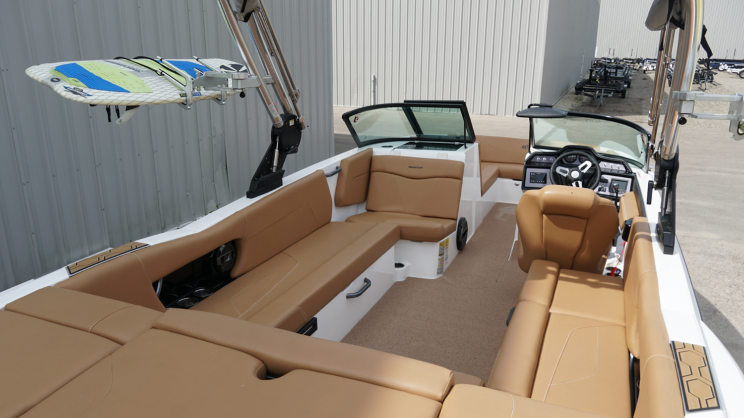 2021 MasterCraft NXT24