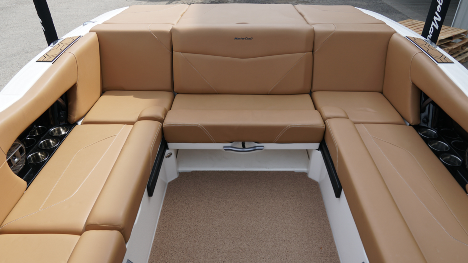 2021 MasterCraft NXT24