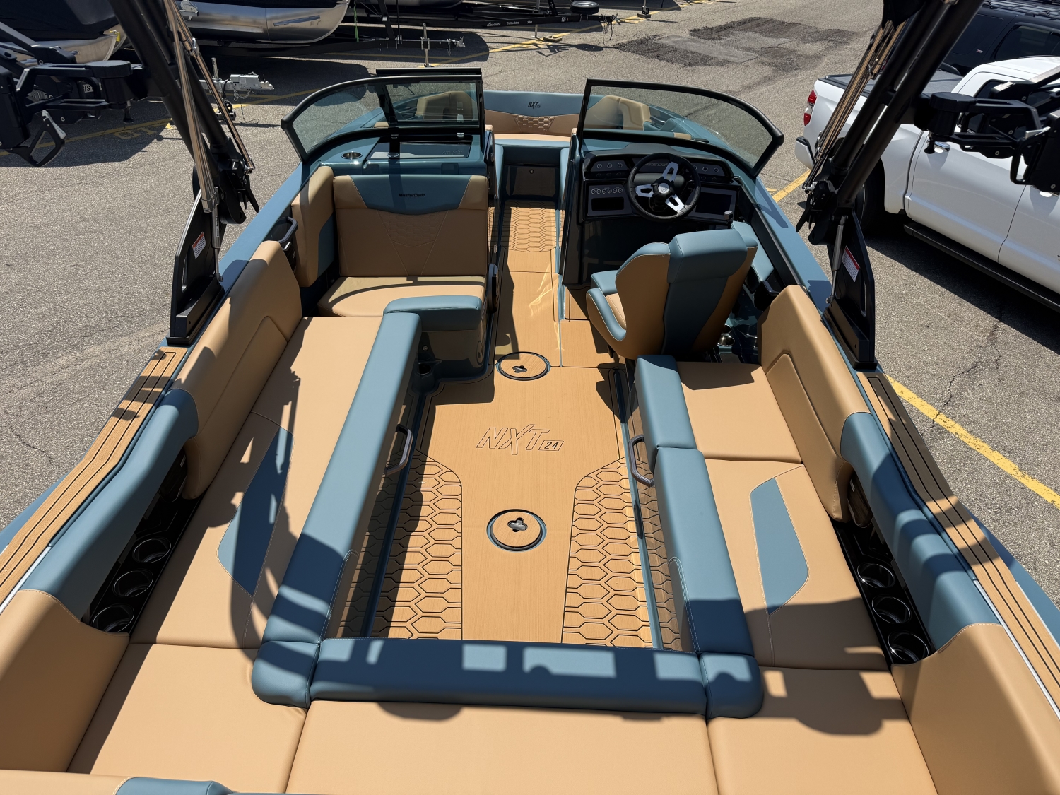 2026 MasterCraft NXT24