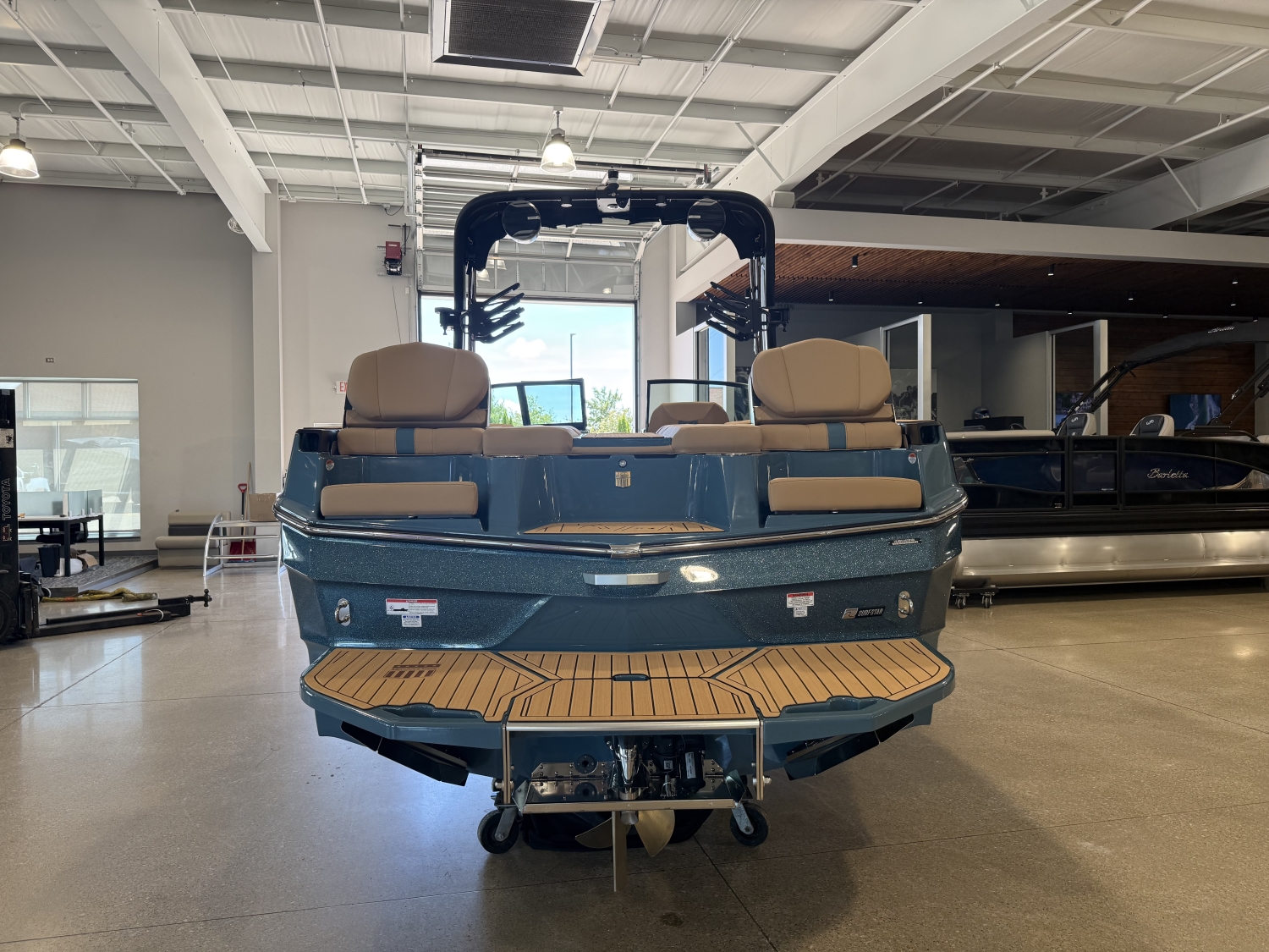 2026 MasterCraft XT24