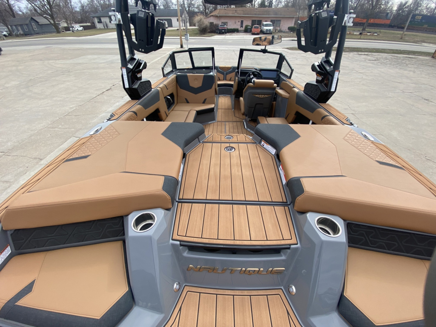 2024 Nautique GS 20