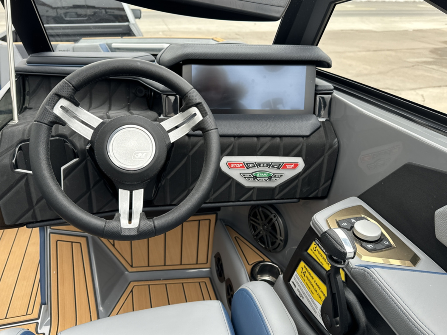 2024 Nautique S21