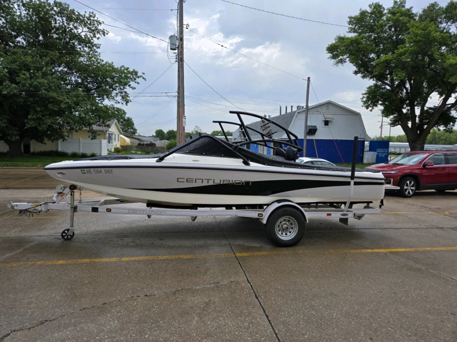 2005 Centurion Boats T5 for sale in Fremont, Nebraska