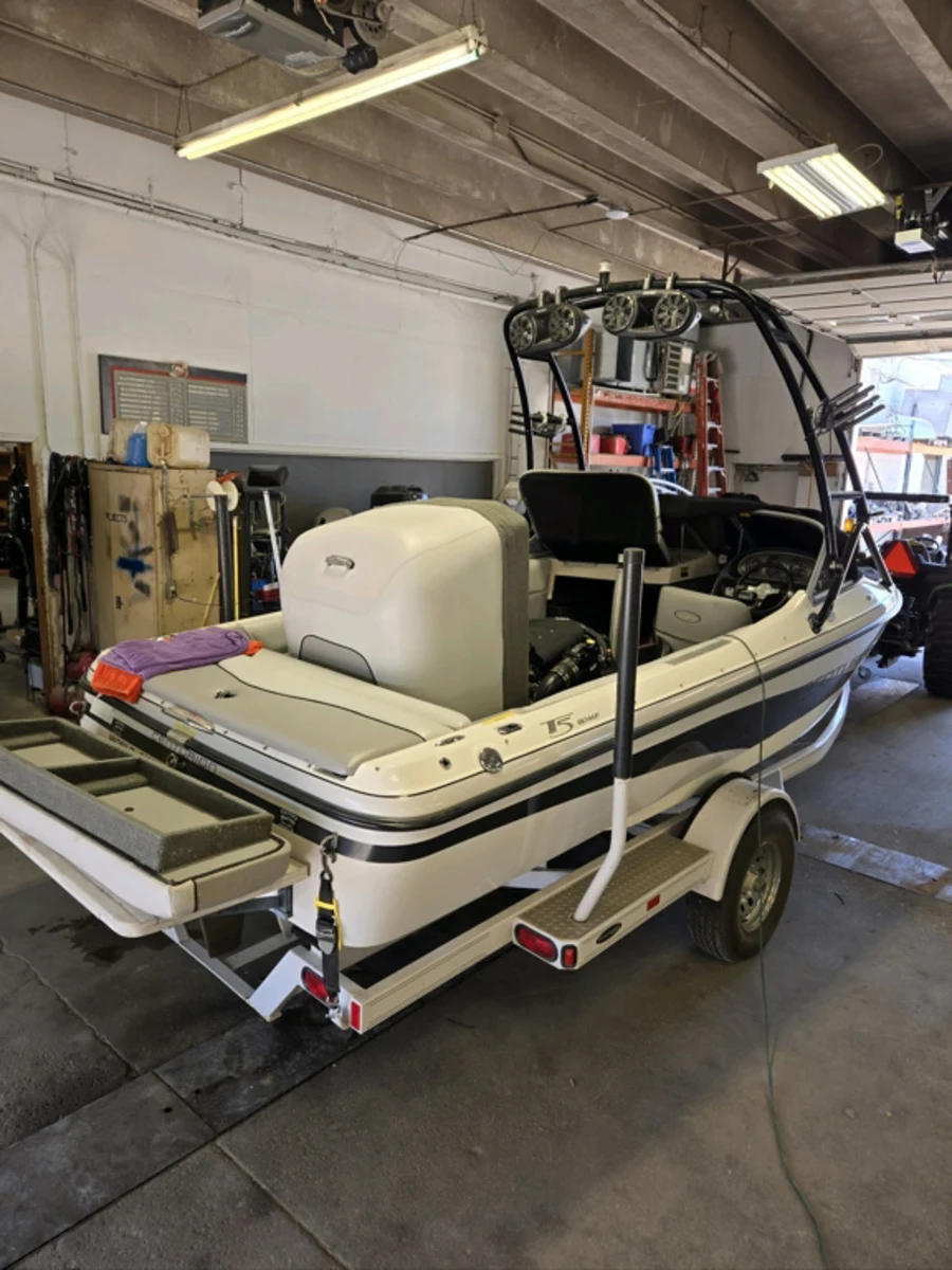 2005 Centurion Boats T5 for sale in Fremont, Nebraska