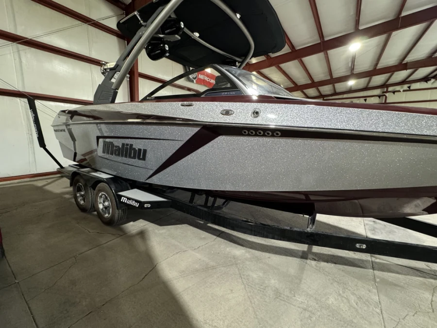 2018 Malibu Boats Wakesetter for sale in Fremont, Nebraska