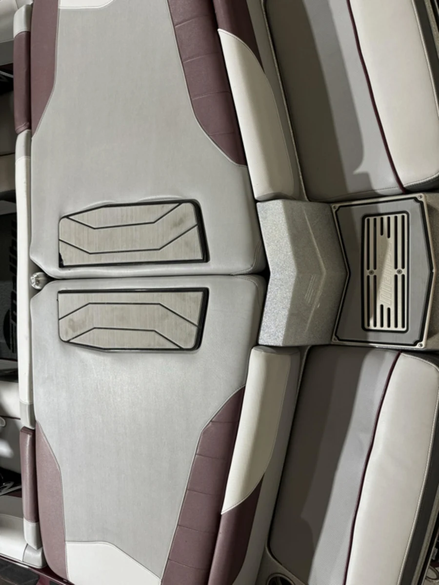 2018 Malibu Boats Wakesetter for sale in Fremont, Nebraska