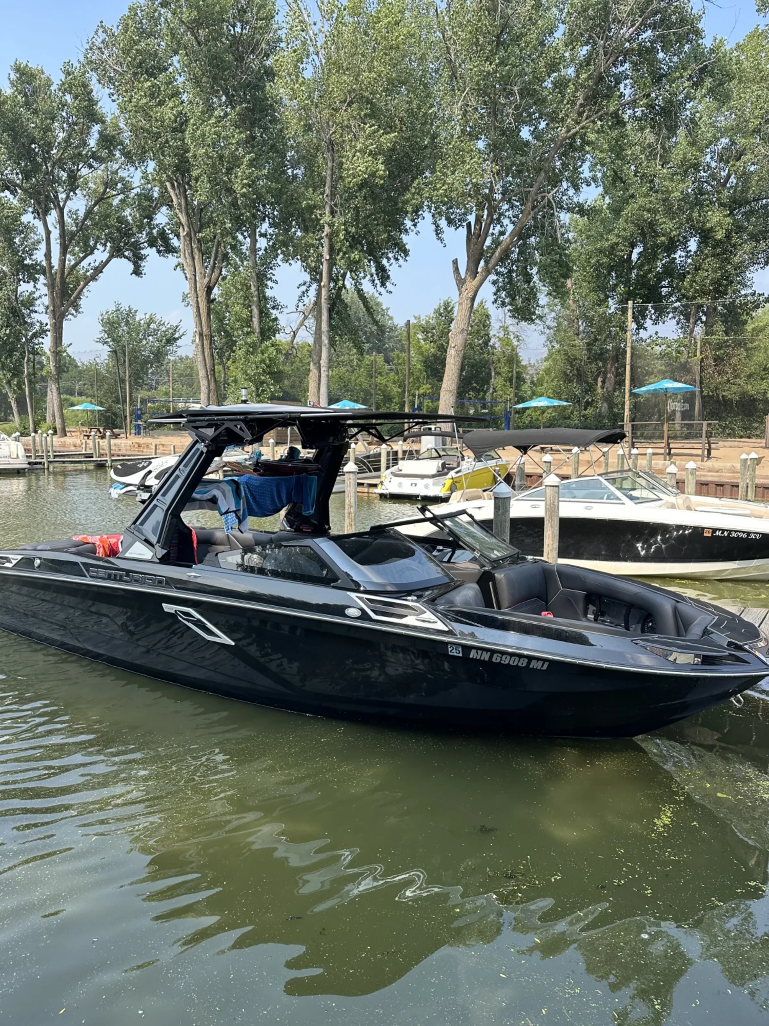 2022 Centurion RI245