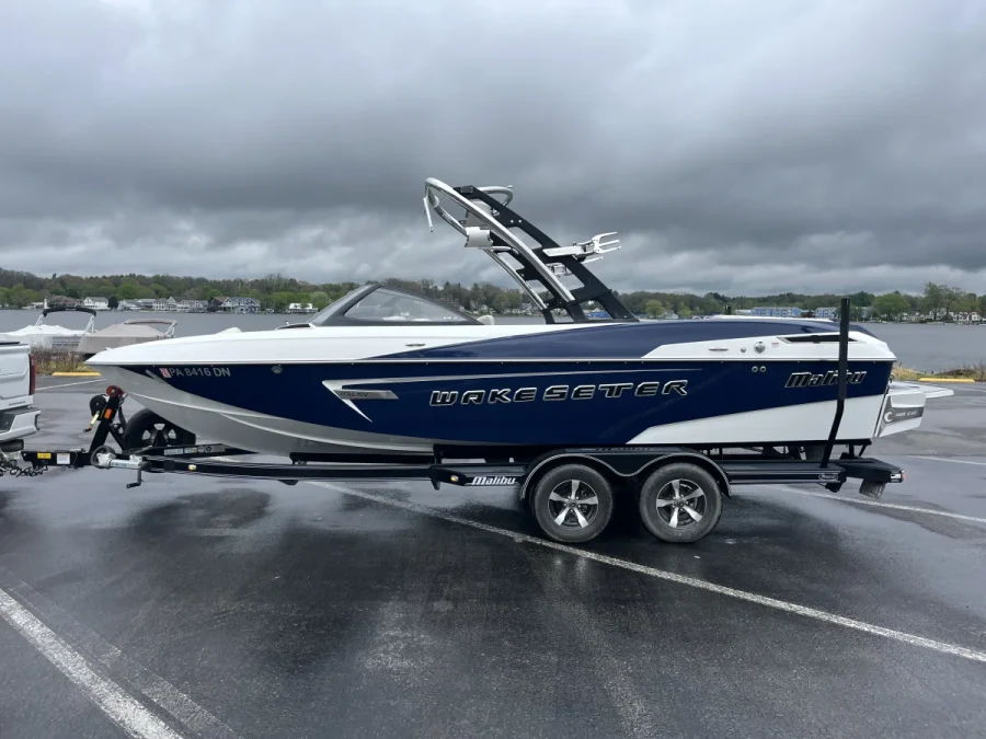 2014 Malibu Boats Wakesetter 23 LSV for sale in Conneaut Lake, Pennsylvania