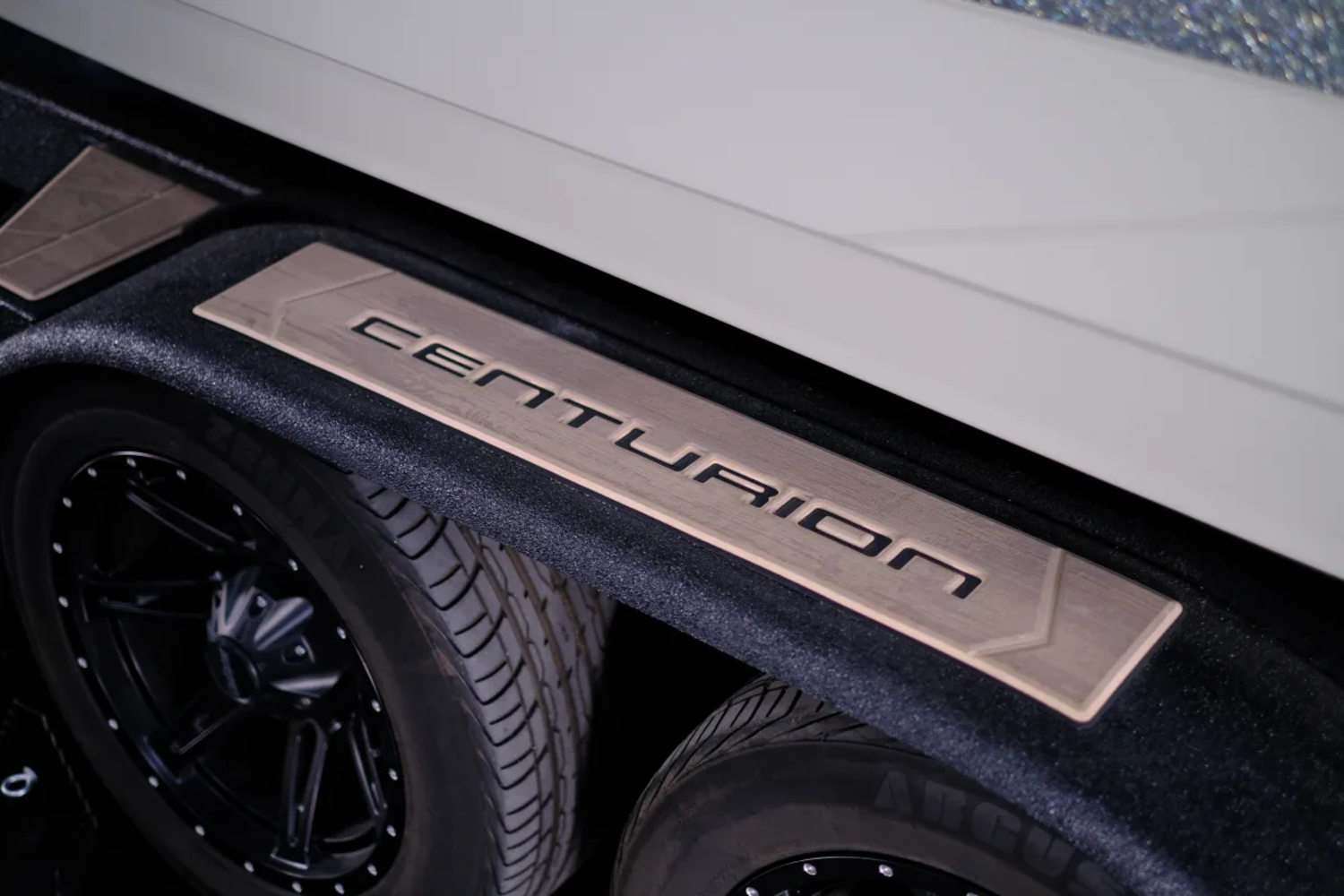 2022 Centurion Boats Ri230