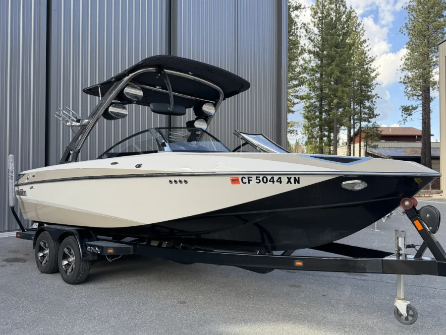 2013 Malibu Boats Wakesetter 23 LSV for sale in Truckee, California