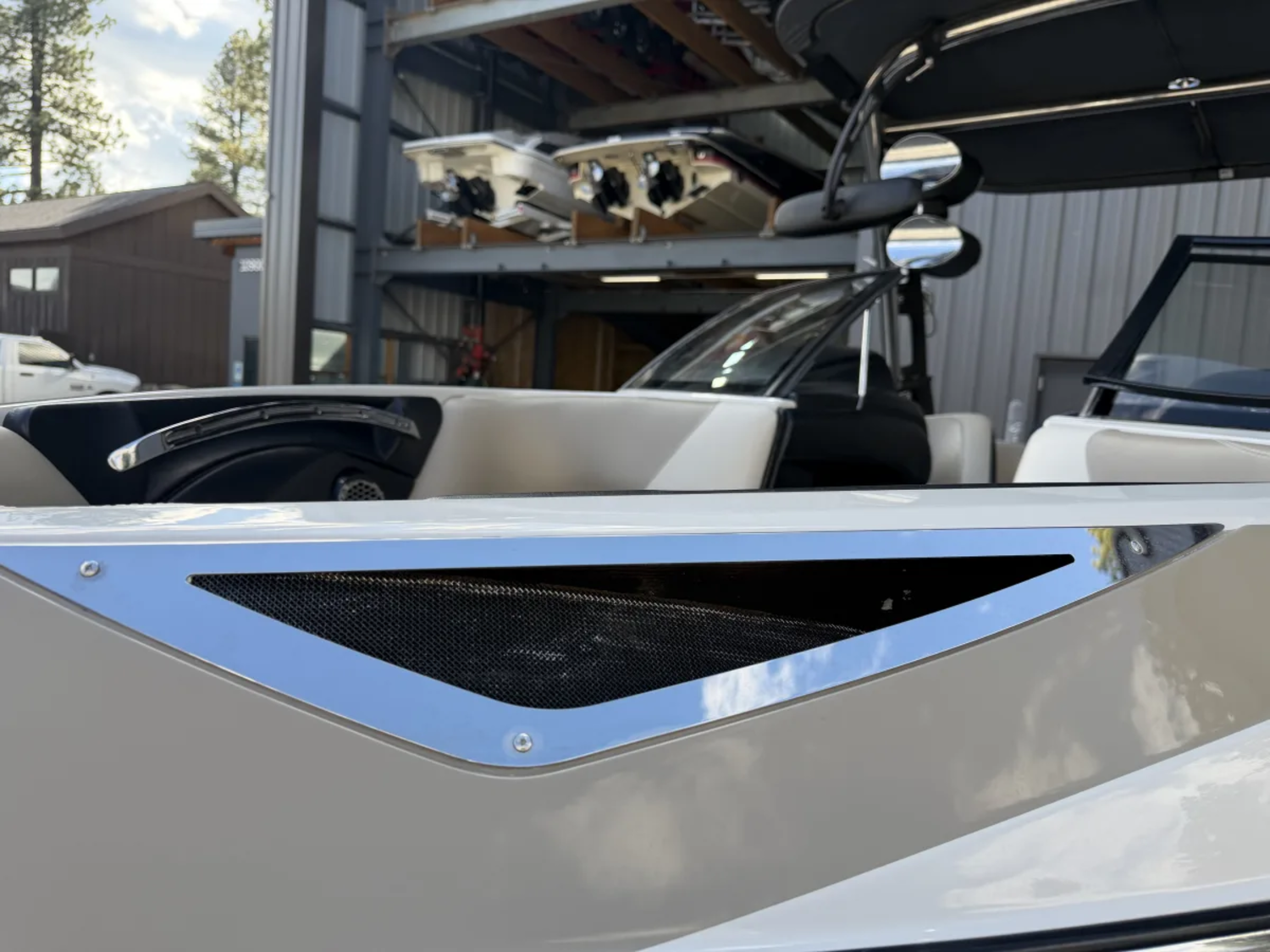 2013 Malibu Wakesetter 23 LSV