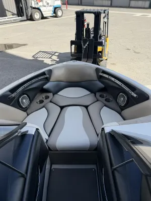 2013 Malibu Boats Wakesetter 23 LSV for sale in Truckee, California