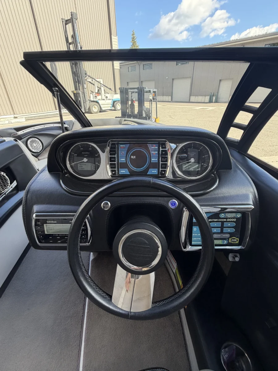 2013 Malibu Boats Wakesetter 23 LSV for sale in Truckee, California