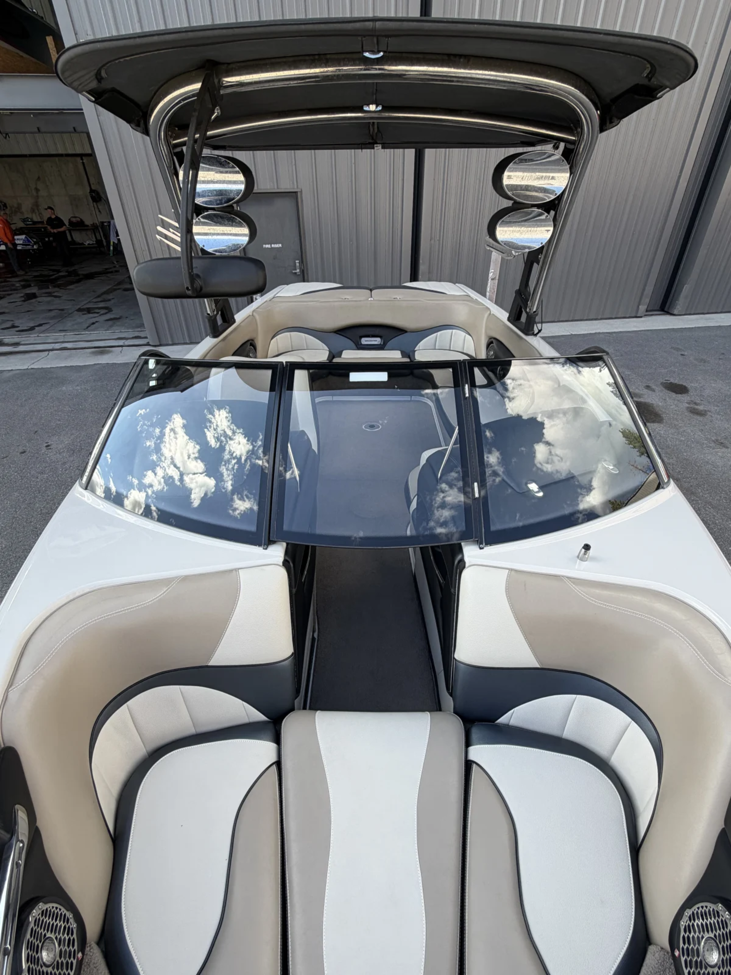 2013 Malibu Wakesetter 23 LSV