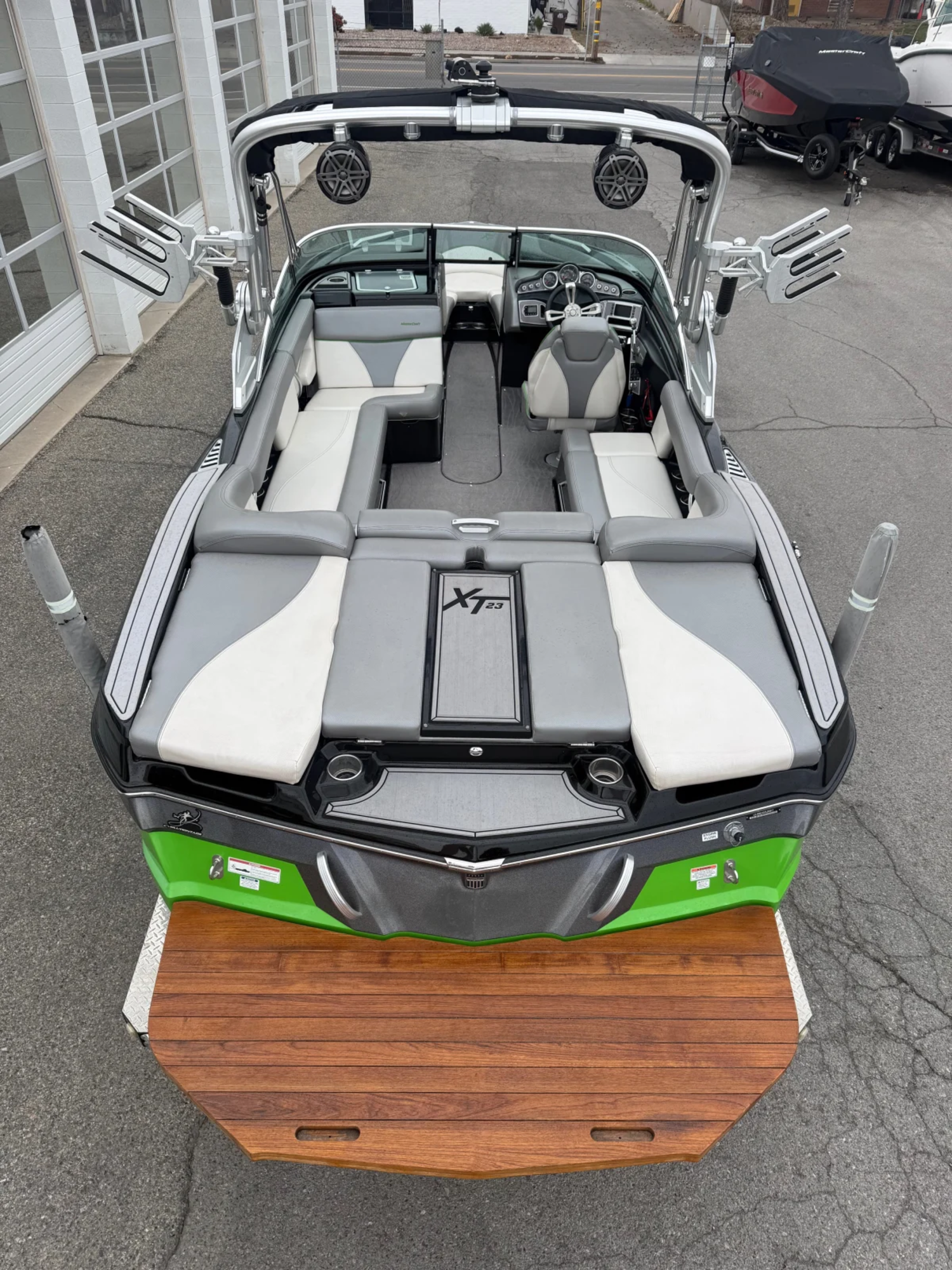 2017 23 MasterCraft XT23 Bowrider
