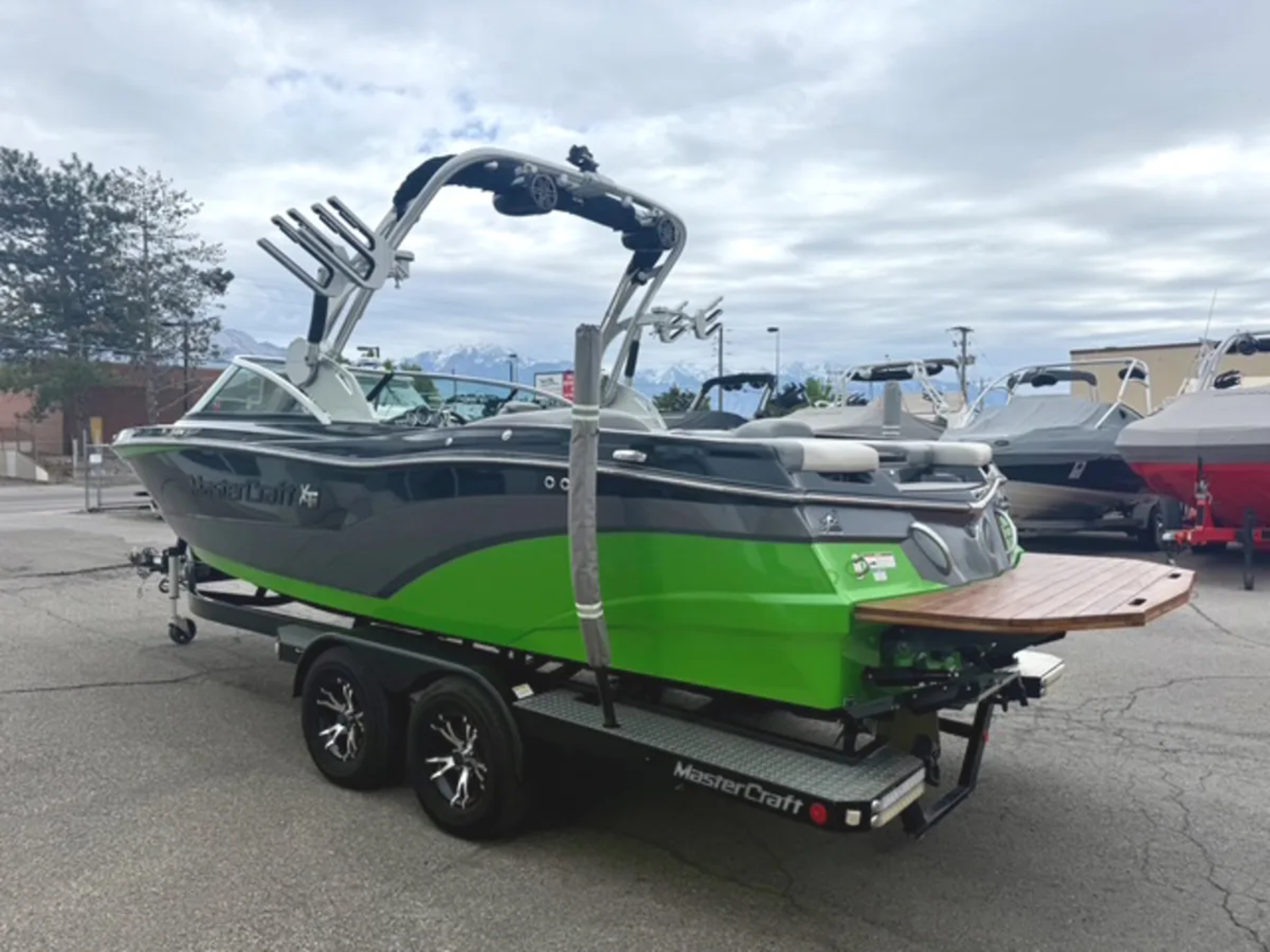 2017 23 MasterCraft XT23 Bowrider