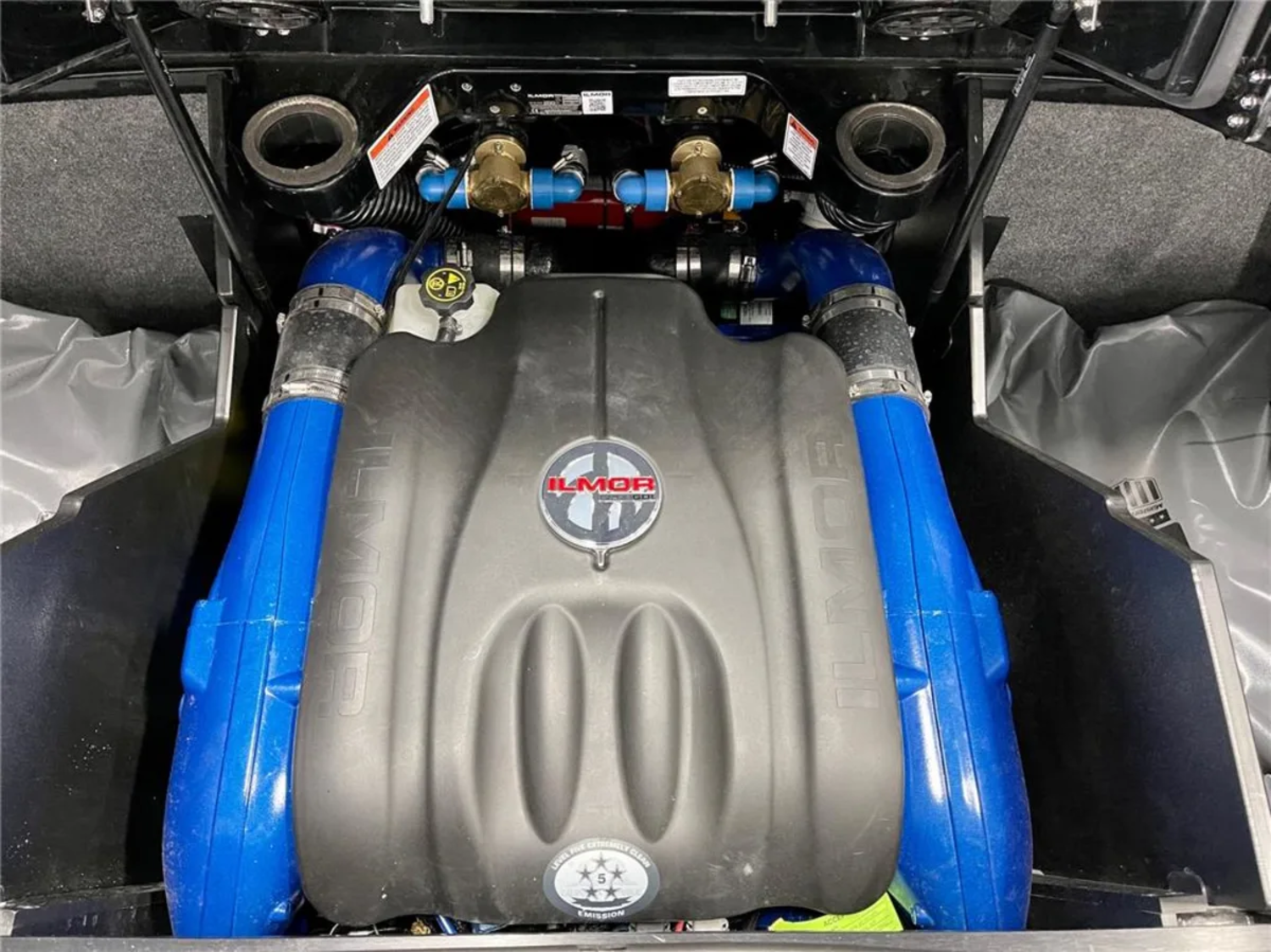 2019 MasterCraft X22 - Fully Loaded Custom Spec - Freshwater Only - High-End JL Audio - 6.2L GDI