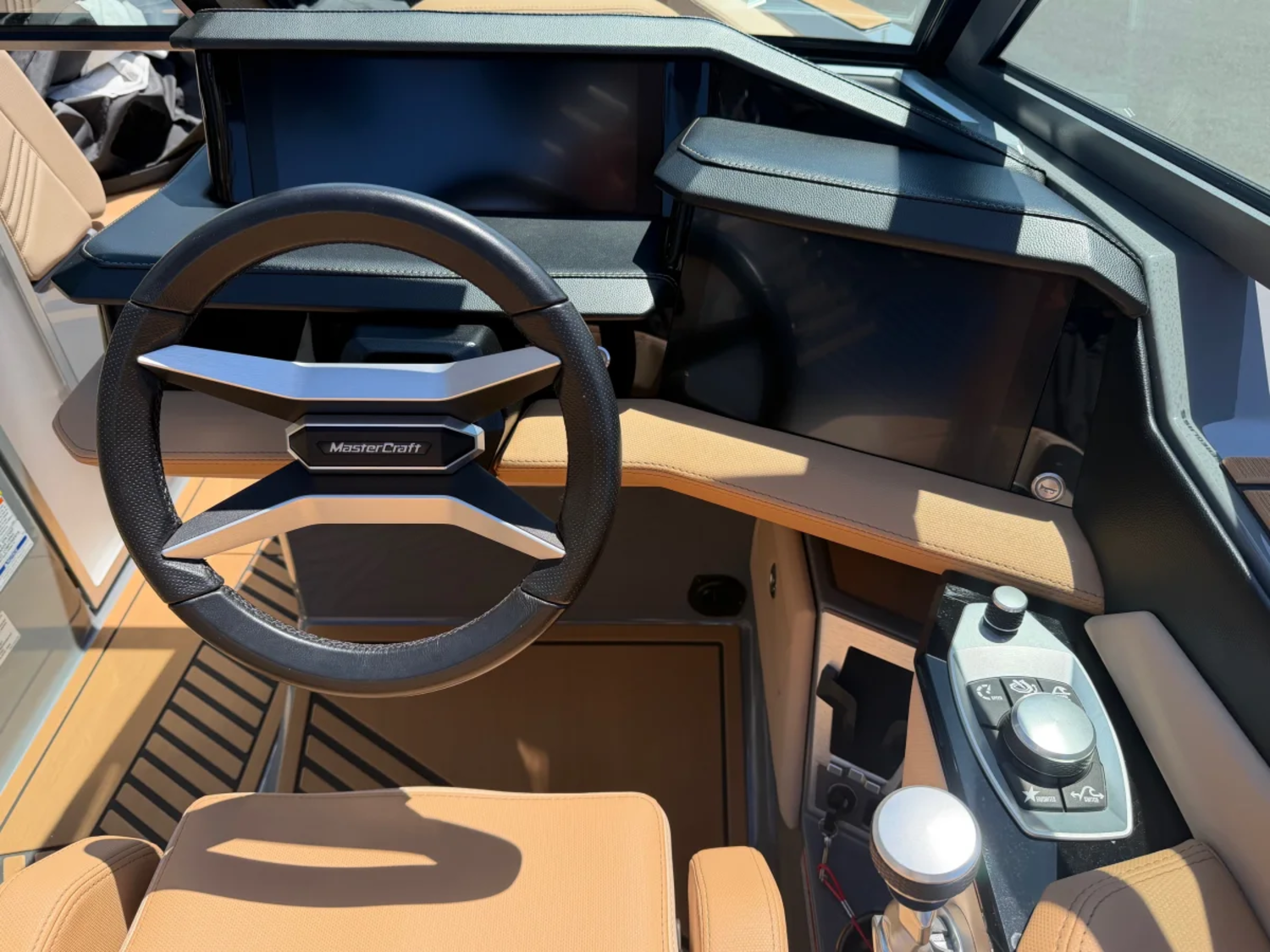 2025 MasterCraft Xstar 23